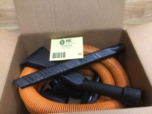 lot 22 image: RIDGID 1-14 in. Premium Car Cleaning Accessory Kit for RIDGID WetDry Shop Vacuums Customer Returns See Pictures