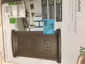 lot 39 image: AIRCARE Whole House 3.5 Gal. Pedestal Evaporative Humidifier for 2400 sq. ft. Customer return see pictures