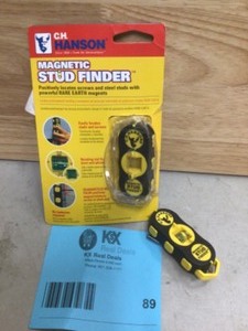 lot 89 image: C.H. Hanson Magnetic Stud Finder(2units)