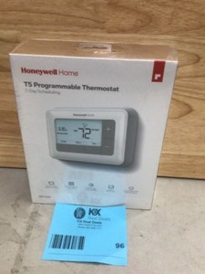 lot 96 image: Honeywell Home T5 7-Day Programmable Thermostat with Digital Backlit Display