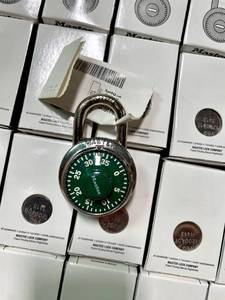 lot 47 image: Lot of 20 MasterLock 1525 Green Combination Padlocks