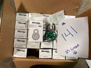 lot 141 image: Lot of 25 MasterLock 1525 BLACK Combination Padlocks