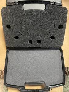 lot 250 image: Lot of 8 Large Plastic Carrying Cases