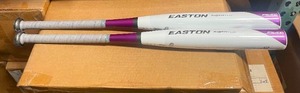 lot 272 image: 2 Easton FS400 Fast Pitch Softball Bats