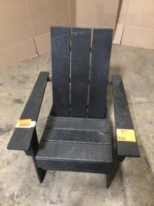 POLYWOOD Grant Park Black Modern Plastic Patio Adirondack Chair Outdoor Customer Returns See Pics