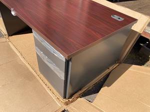 HON Desk
