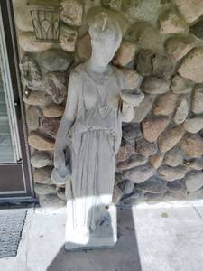Statue of Greek goddess