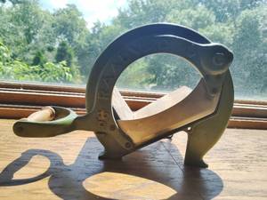Vintage Raadvad bread cutter