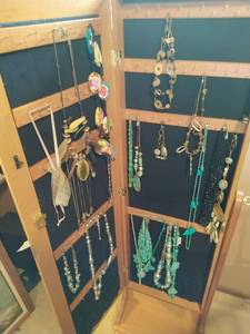 Collection of jewelry