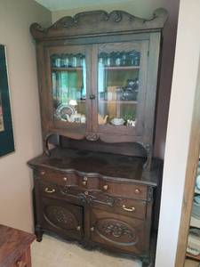 China cabinet hutch