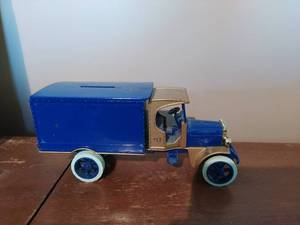 Model truck