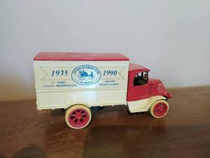 Model truck