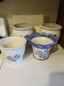 Pfaltzgraff Crock ware