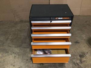 26 in. 5-Drawer GSX Series Rolling Tool Cabinet by GEARWRENCH See Pictures