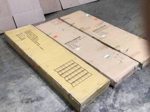 Lot of Mixed Assorted Screen Panels Customer Returns See Pictures