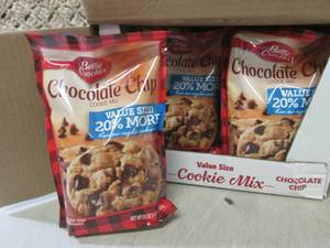 lot 21 image: (B-1) Case 10 Pouches Chocolate Chi...