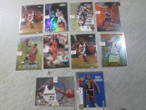 lot 61 image: (FS) 10 Assorted Basketball Sports ...