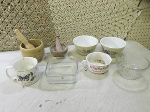 lot 131 image: (F-1) Misc Glass Etc See Photos...