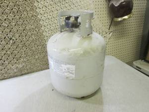lot 137 image: (EW7) Propane Tank Feels Full or cl...