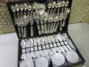 lot 147 image: (EW6) Plated Flatware Set in Case...