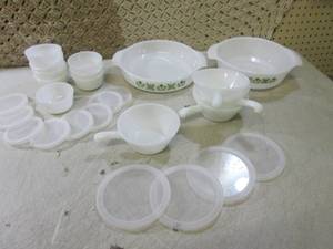 lot 157 image: (F-1) Assorted White Glass Bowls wi...