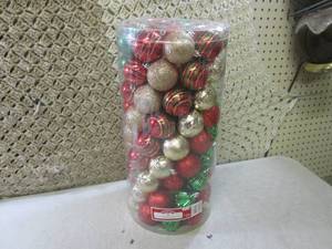 lot 196 image: (FS) 101pc Shatter Proof Ornaments...