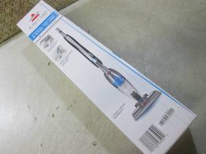 lot 218 image: (EC1) Bissell 3-In-1 Vac Lightweigh...