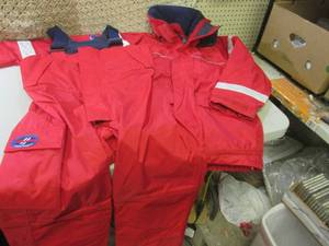 lot 219 image: (BS) West Marine Nautical Gear Sail...