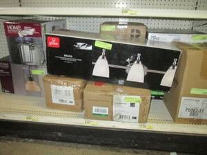 lot 267 image: (A-3) Assorted Lighting Fixtures Op...