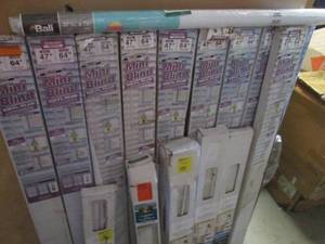 lot 270 image: (CS) Assorted Window Blinds...