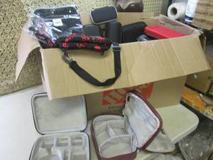 lot 288 image: (RMT) Big Box Full of Assorted Zip ...