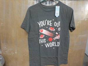 3 Cat and Jack size XXL (18) T-shir...