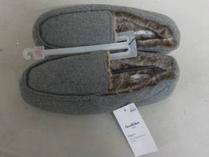 Good Fellow Grey size M9-10 Slipper...