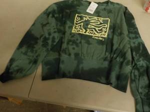 Size 2X Sweatshirt...
