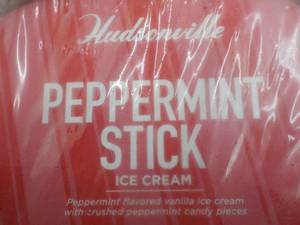 8 Tubs Hudsonville Peppermint Ice C...
