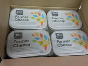 Case of 8 Tubs 365 Farmer Cheese...