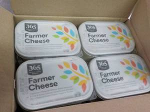 Case of 8 Tubs 365 Farmer Cheese...