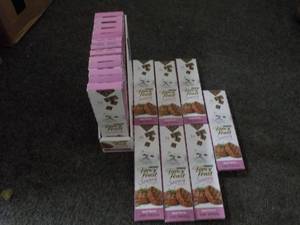 Case of 20 - 1 oz Pkgs Purina Fancy...