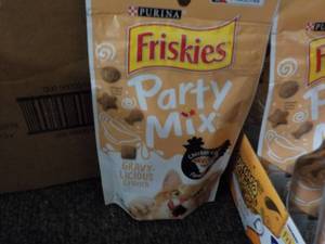 2 Cases 10 - 2.1 oz Bags each Purin...