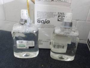 2 - 2 Liter Jugs GOJO Hand Cleaner...