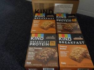 Case of 32 KIND Breakfast Protein B...