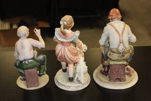 Large People Statue Lot  Lot of 3