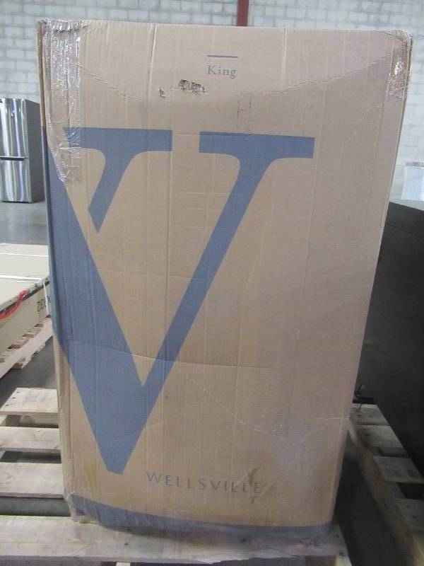 lot 628 image: Wellsville 14-inch King-size Gel Memory Foam Mattress - New in Box