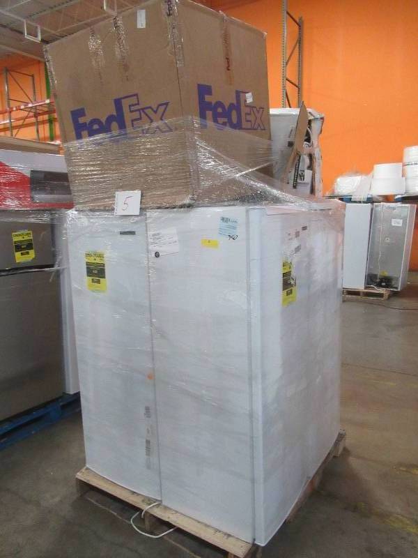 lot 5 image: UNTOUCHED WHOLESALE PALLET OF SCRATCH AND DENT ANDOR UNCLAIMED RETURNED VERTICAL FREEZERS AND MORE