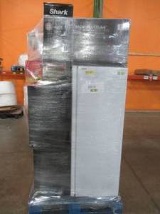 lot 256 image: LARGE WHOLESALESALVAGE PALLET (Approximately 15 Pieces) OF APPLIANCES, PURIFIERS, FANS AND MORE
