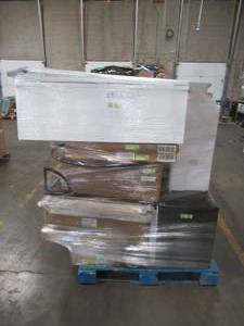 lot 634 image: LARGE WHOLESALESALVAGE PALLET (Approximately 20 Pieces) OF APPLIANCES, SMALL HOUSEWARES, BUILDING MATERIALS AND MORE
