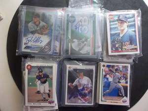 Approx. 150 MN Twins Baseball Cards
