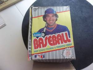 Box Of Approx. 1000 Fleer 1989 Baseball Cards