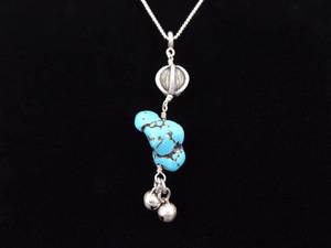 .925 Sterling Silver Turquoise Nugget Pendant Necklace