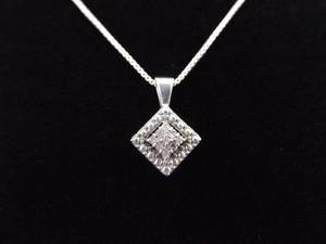 .925 Sterling Silver Diamond Pendant Necklace